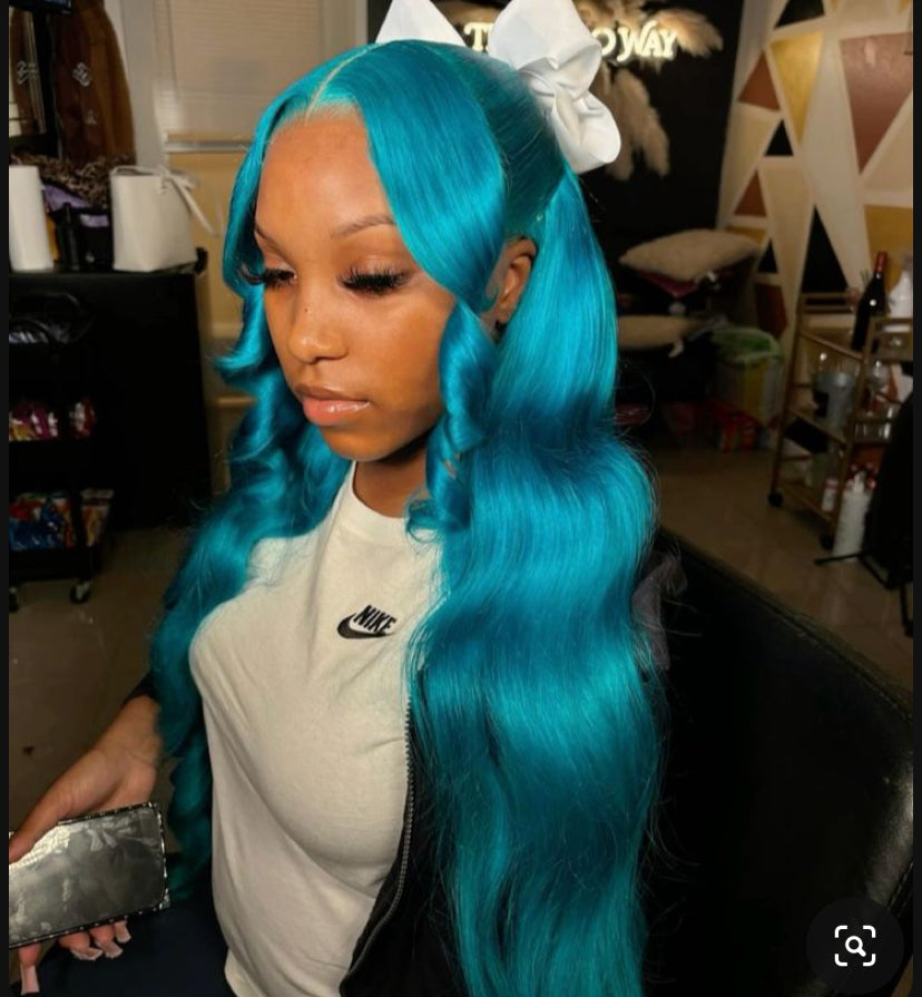 Teal w/platinum skunk 13x6 frontal